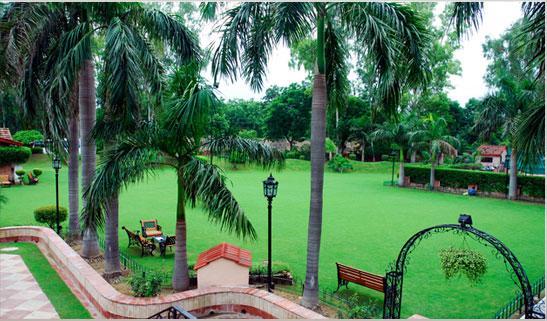 Ashok Country Resort Gurgaon Exterior foto